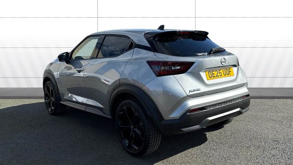 Nissan Juke Tekna Silver #2