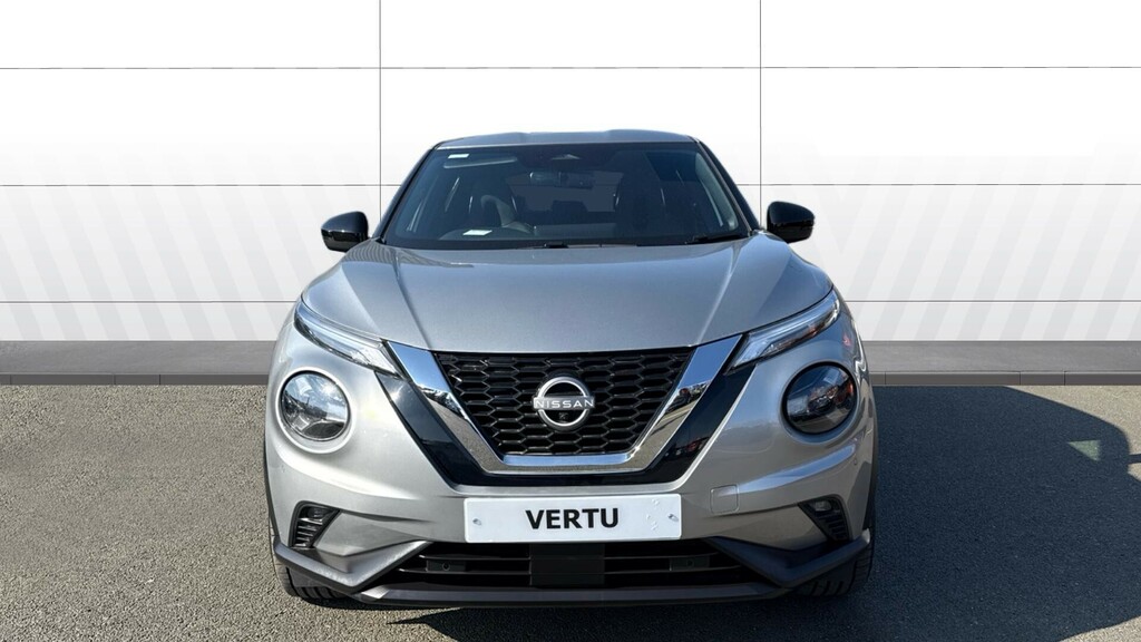 Nissan Juke Tekna Silver #3