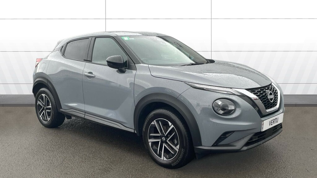 Nissan Juke N-connecta Grey