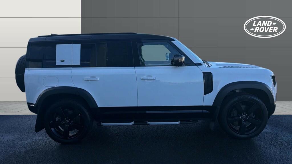 Land Rover Defender 110 X-dynamic Hse MT23JYU White #5