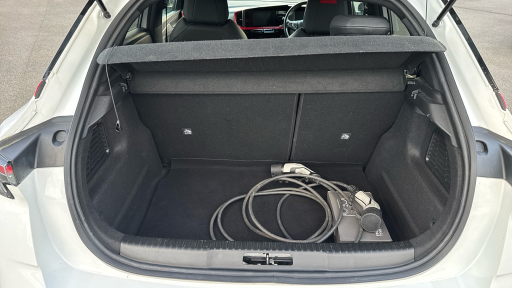 Vauxhall Mokka-e Gs Line SG23XGS White #4
