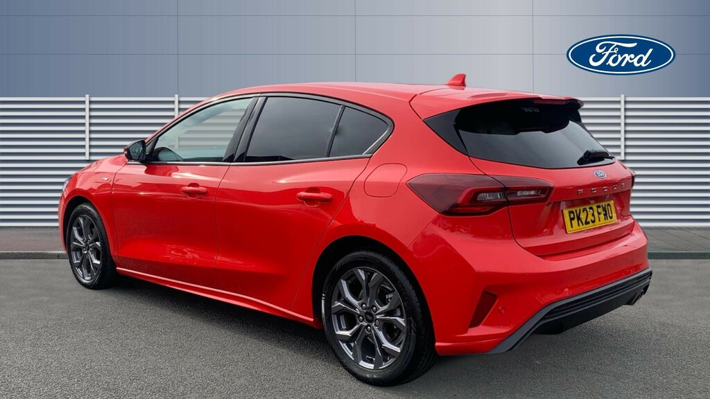 Ford Focus St-line Red #2