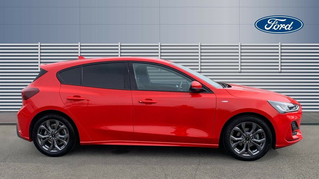 Ford Focus St-line Red #5