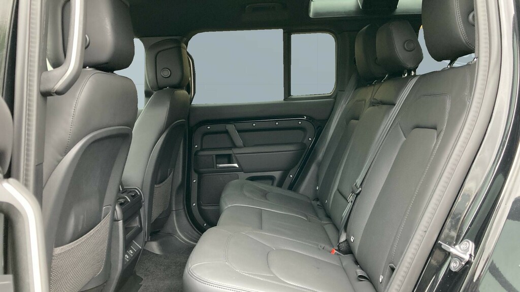 Land Rover Defender 110 X-dynamic Hse YK75AZL Black #4