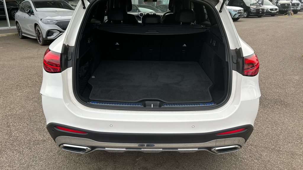 Mercedes-Benz GLC Class Amg Line KP75UFJ White #4