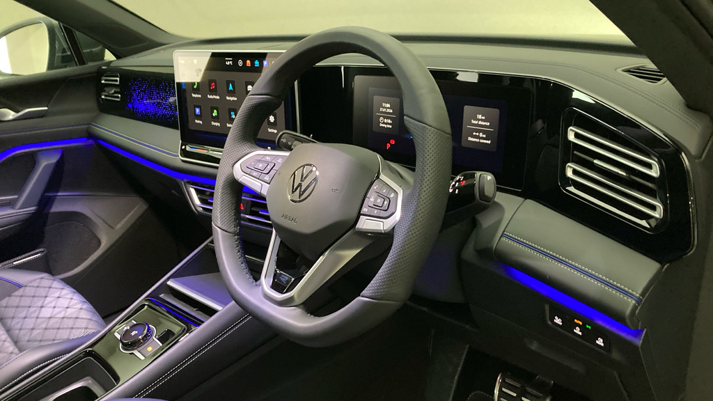 Volkswagen Tiguan R-line YL75DDK Green #6