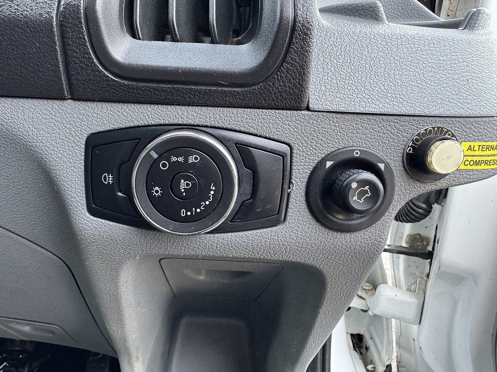 Ford Transit Custom 2.0 350 Ecoblue Panel Van Rwd L2 RX18LGJ White #6