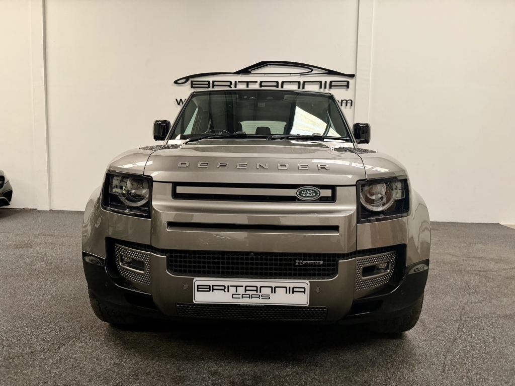 Land Rover Defender 110 3.0 X-dynamic Hse Mhev AJ23NMZ Silver #3