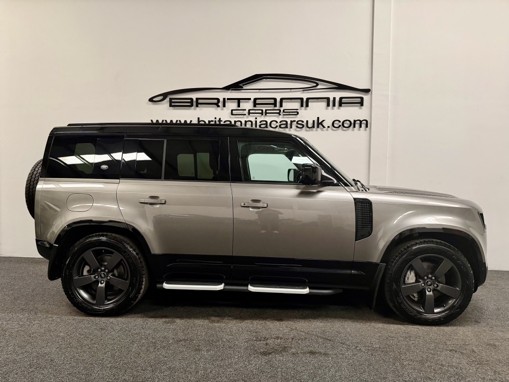 Land Rover Defender 110 3.0 X-dynamic Hse Mhev AJ23NMZ Silver #2