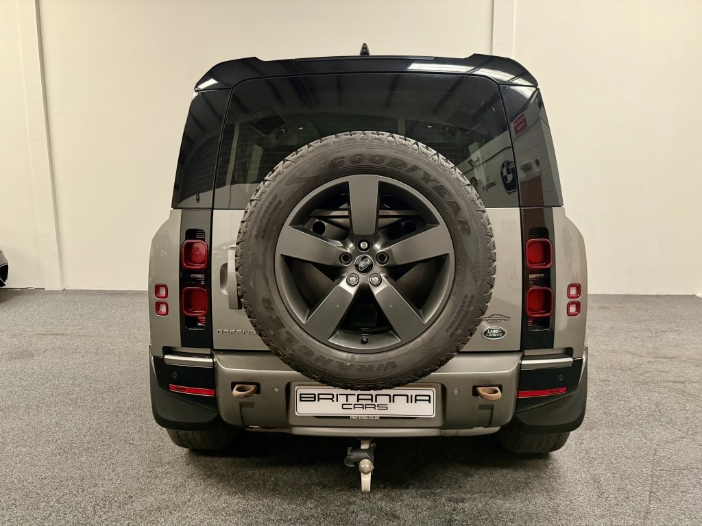 Land Rover Defender 110 3.0 X-dynamic Hse Mhev AJ23NMZ Silver #5