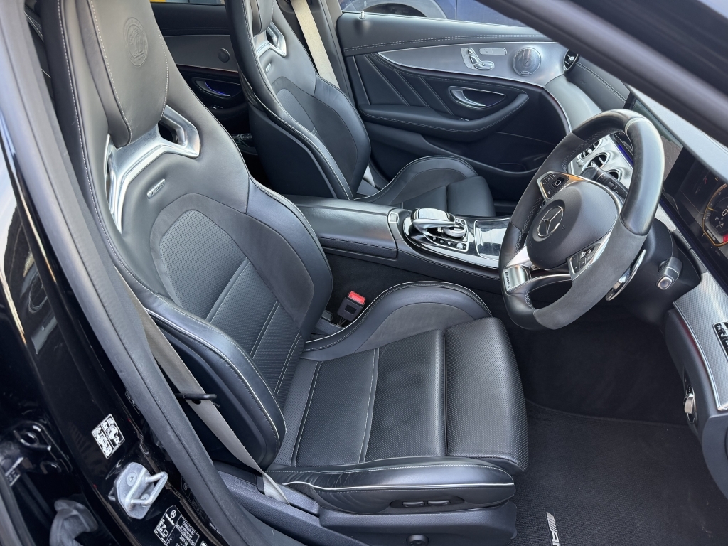 Mercedes-Benz E Class Estate 4.0 Amg E 63 S 4Matic Premium LS68NSV Black #6