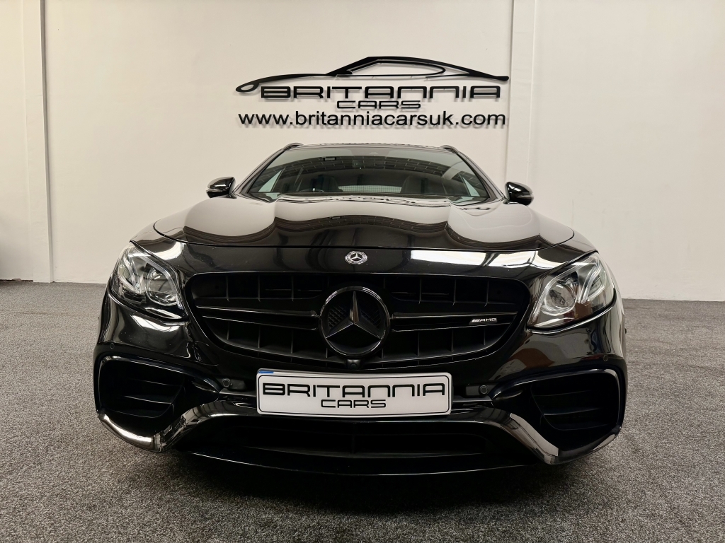 Mercedes-Benz E Class Estate 4.0 Amg E 63 S 4Matic Premium LS68NSV Black #3