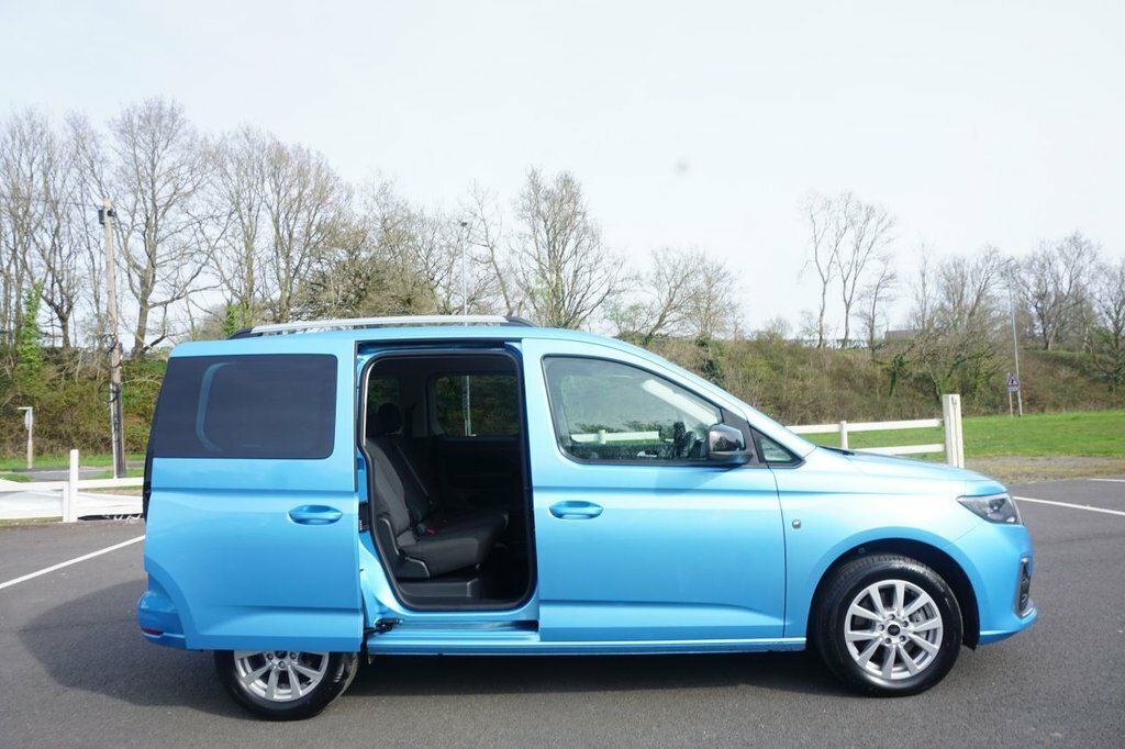 Ford Tourneo Connect 2L Titanium Blue #4