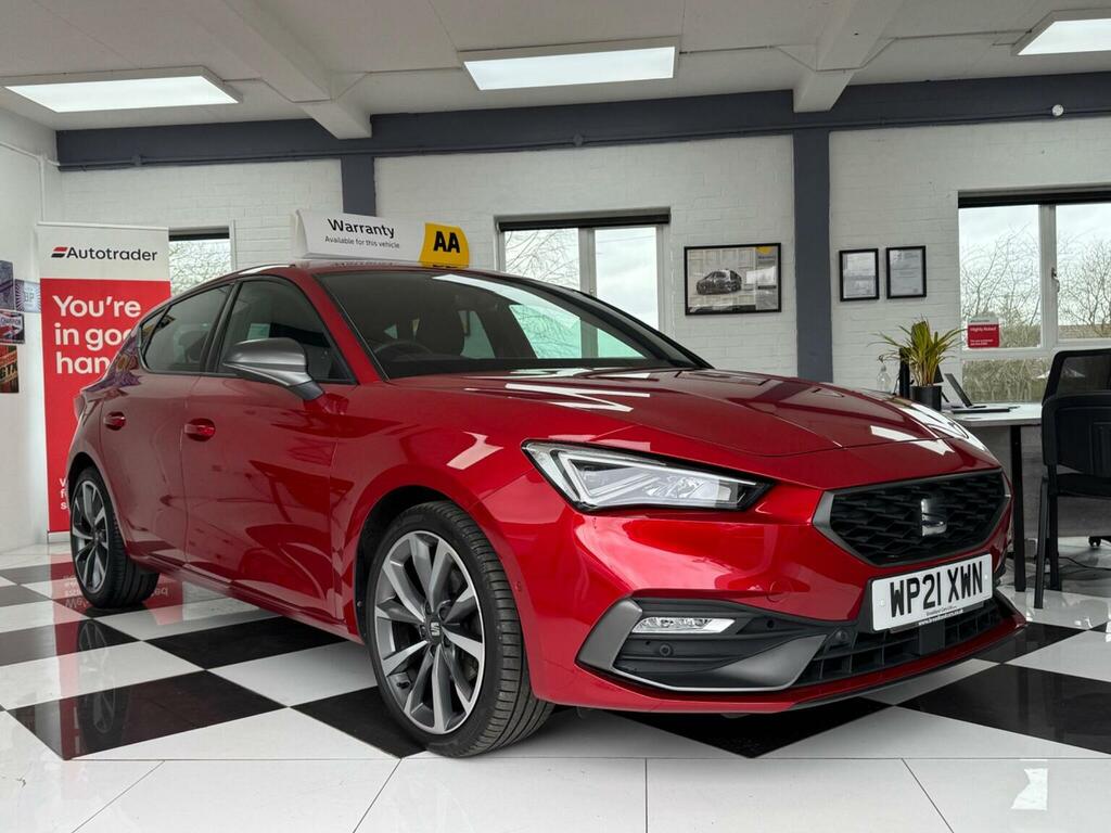 Seat Leon Hatchback 1.5 Etsi Mhev Fr Sport Dsg Euro 6 Ss Red