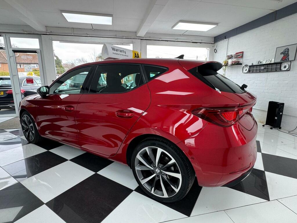 Seat Leon Hatchback 1.5 Etsi Mhev Fr Sport Dsg Euro 6 Ss Red #4