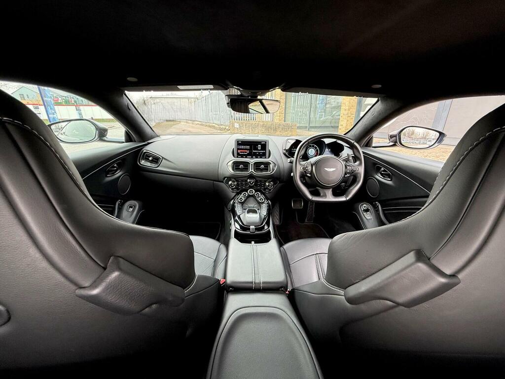 Aston Martin Vantage Coupe 4.0 V8 Euro 6 201919 Black #3