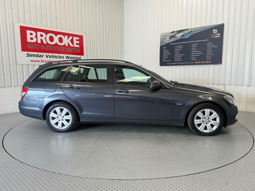 Mercedes-Benz C Class Estate 2.1 C200 Cdi Blueefficiency Executive Se Au KE60YPK Grey #4