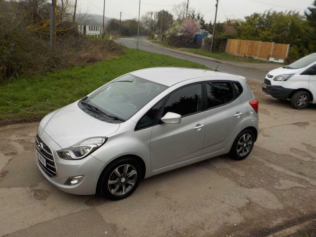 Hyundai Ix20 1.4 Blue Drive Se Euro 6 S S EJ66WAA Silver #2