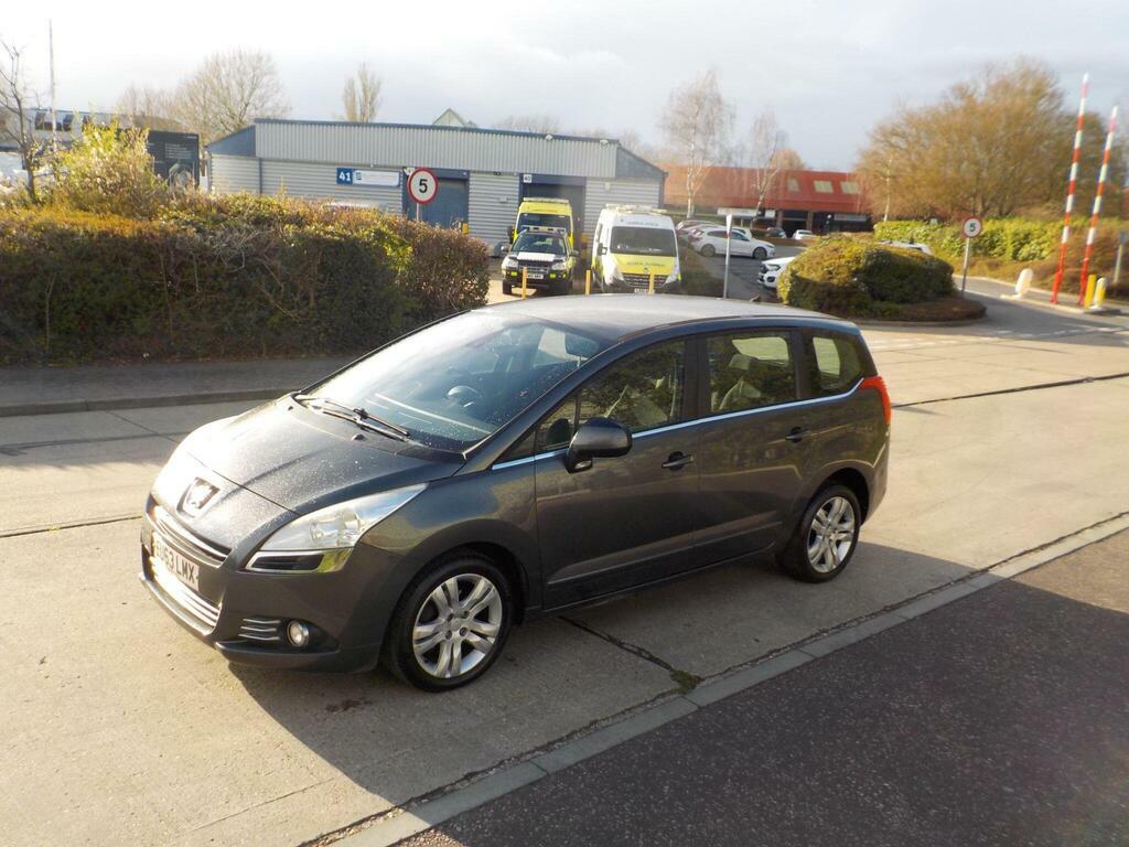 Peugeot 5008 1.6 Hdi Active Euro 5 Grey #4