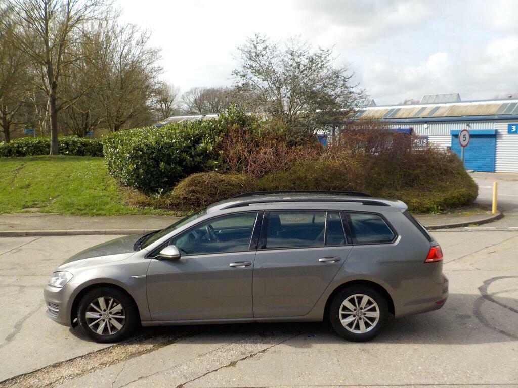 Volkswagen Golf 1.6 Tdi Bluemotion Estate Silver