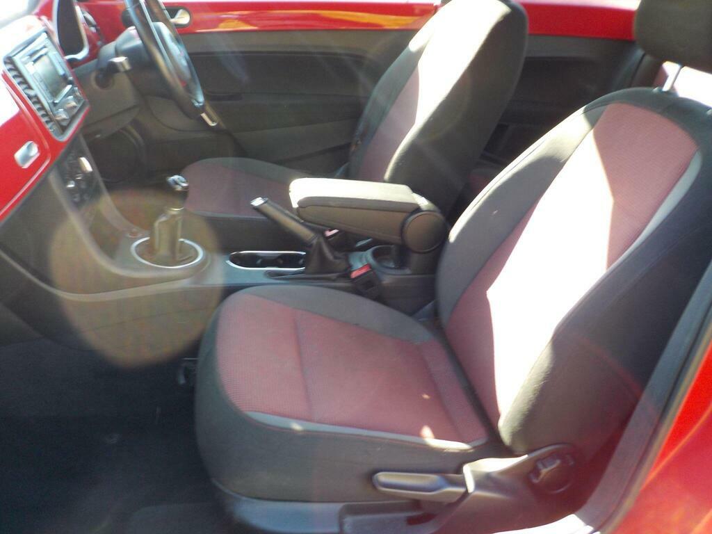 Volkswagen Beetle 2.0 Tdi Design Euro 5 FJ13OFL Red #5