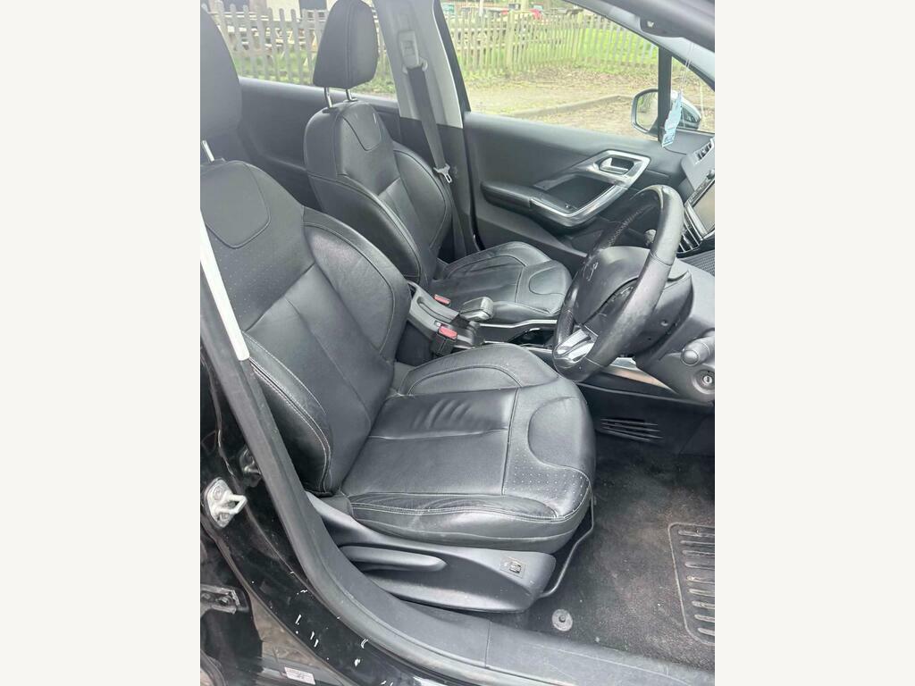 Peugeot 2008 1.6 E-hdi Feline Euro 5 S S Black #3