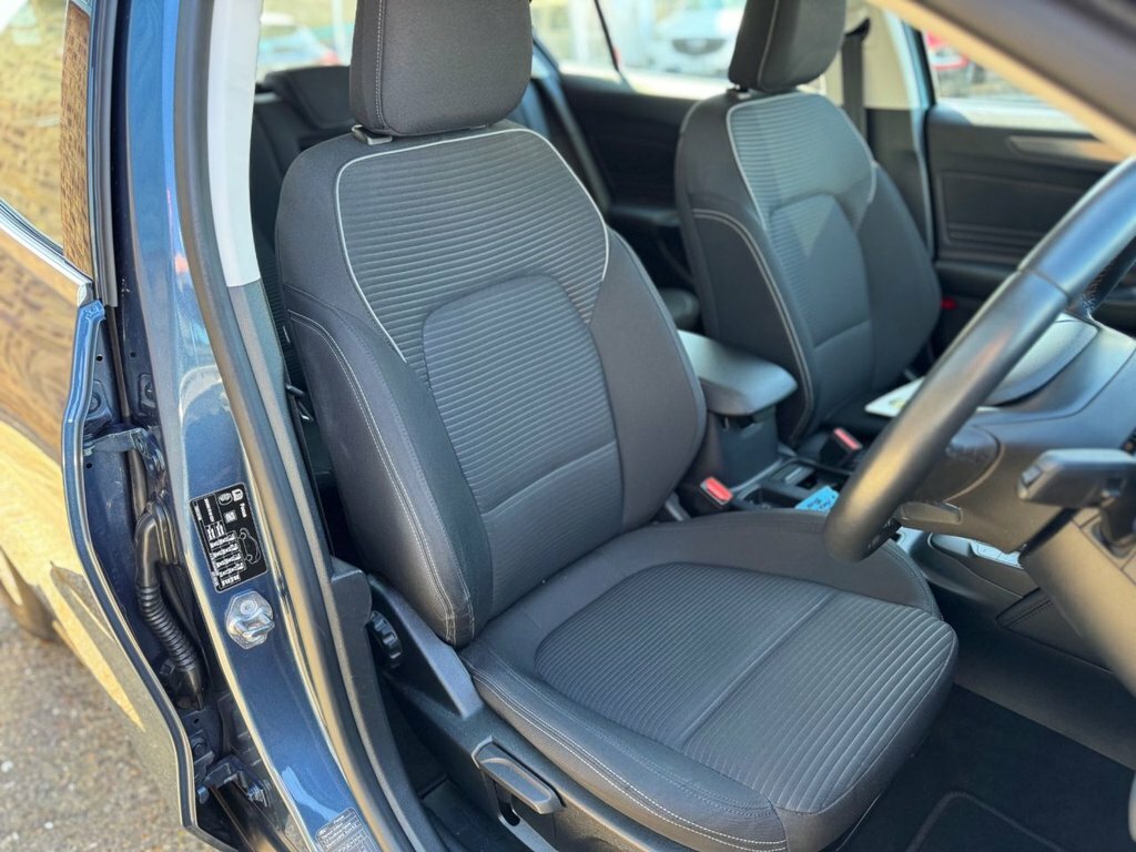 Ford Focus 1L Titanium Edition MM70KYY Blue #3