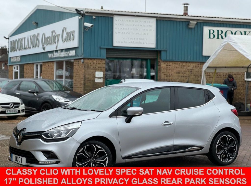 Renault Clio 0.9L Iconic Silver