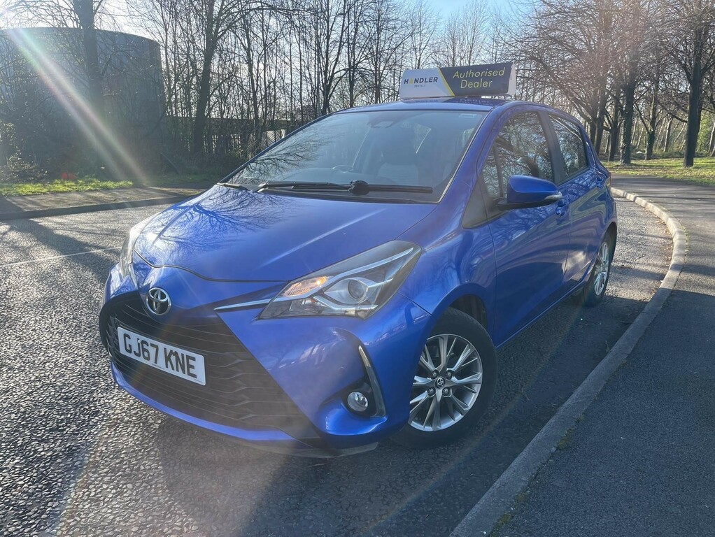 Toyota Yaris 1.5 Vvt-i Icon Tech Hatchback Eu GJ67KNE Blue #3