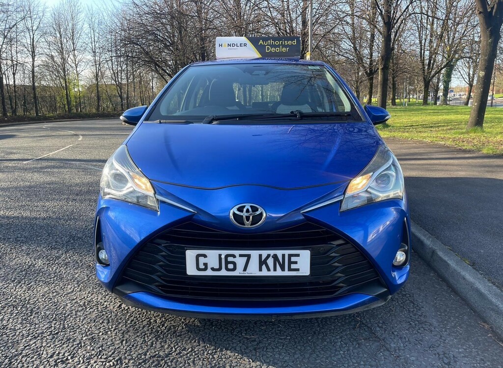Toyota Yaris 1.5 Vvt-i Icon Tech Hatchback Eu GJ67KNE Blue #2
