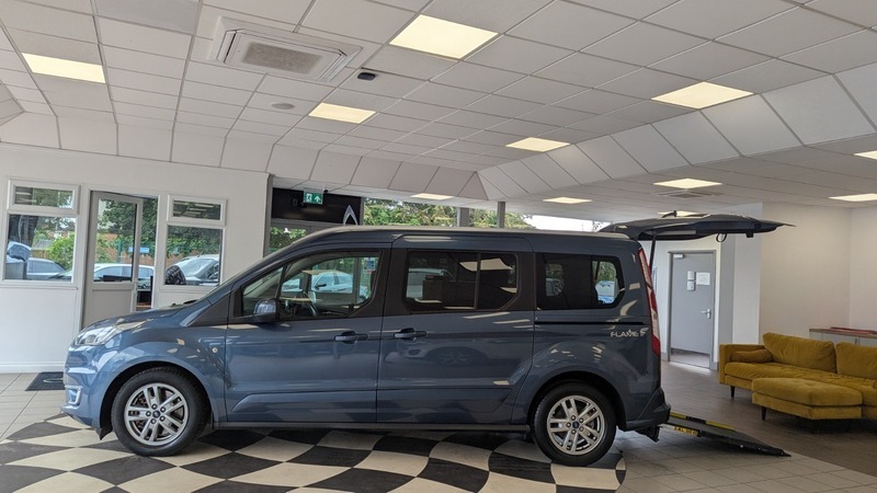 Ford Grand Tourneo Connect Grand Titanium Tdci Blue #4
