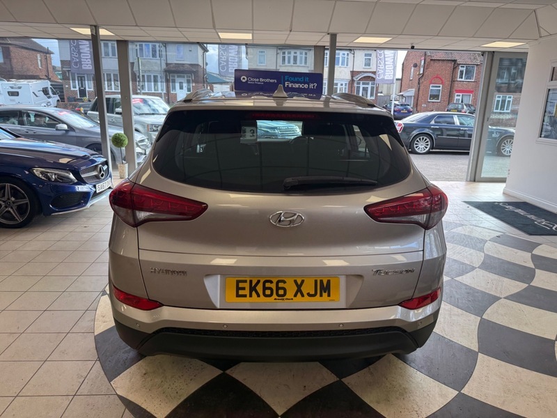 Hyundai Tucson Crdi Se Blue Drive EK66XJM Beige #5
