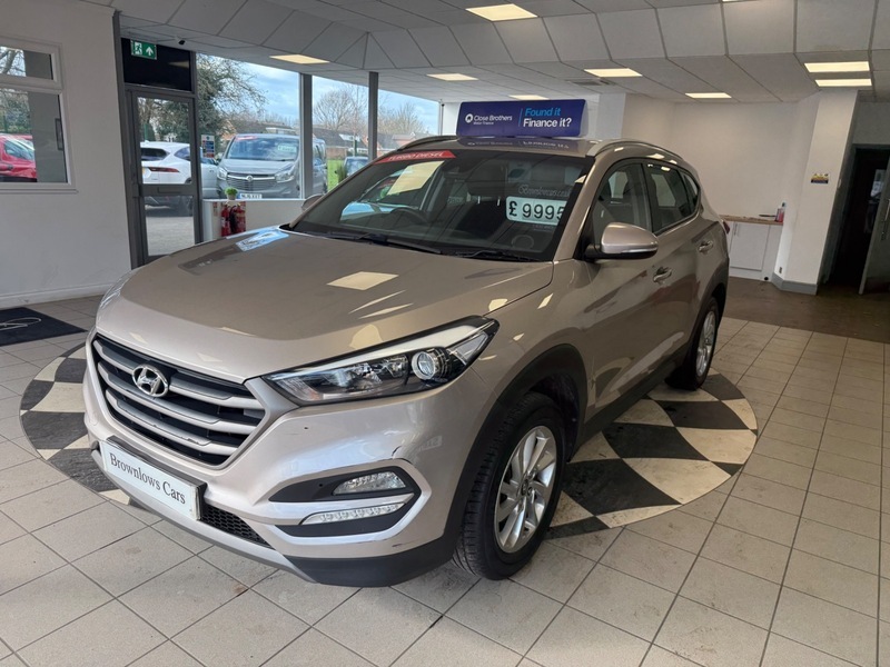 Hyundai Tucson Crdi Se Blue Drive EK66XJM Beige #3