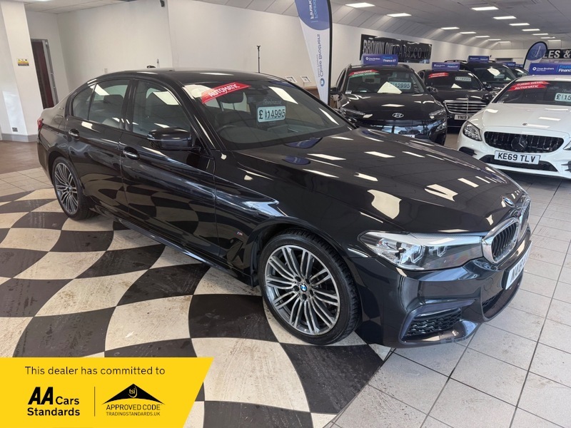 BMW 5 Series 530E M Sport 18 Black