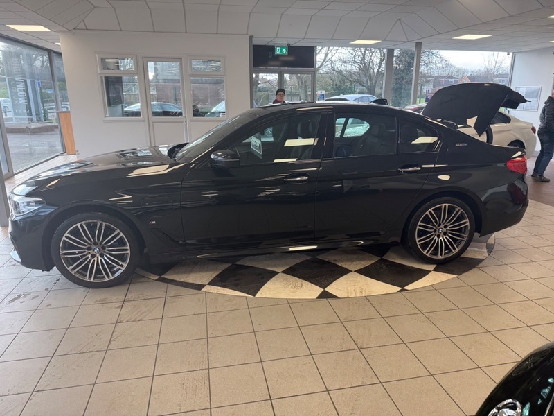 BMW 5 Series 530E M Sport 18 NA18AJO Black #4