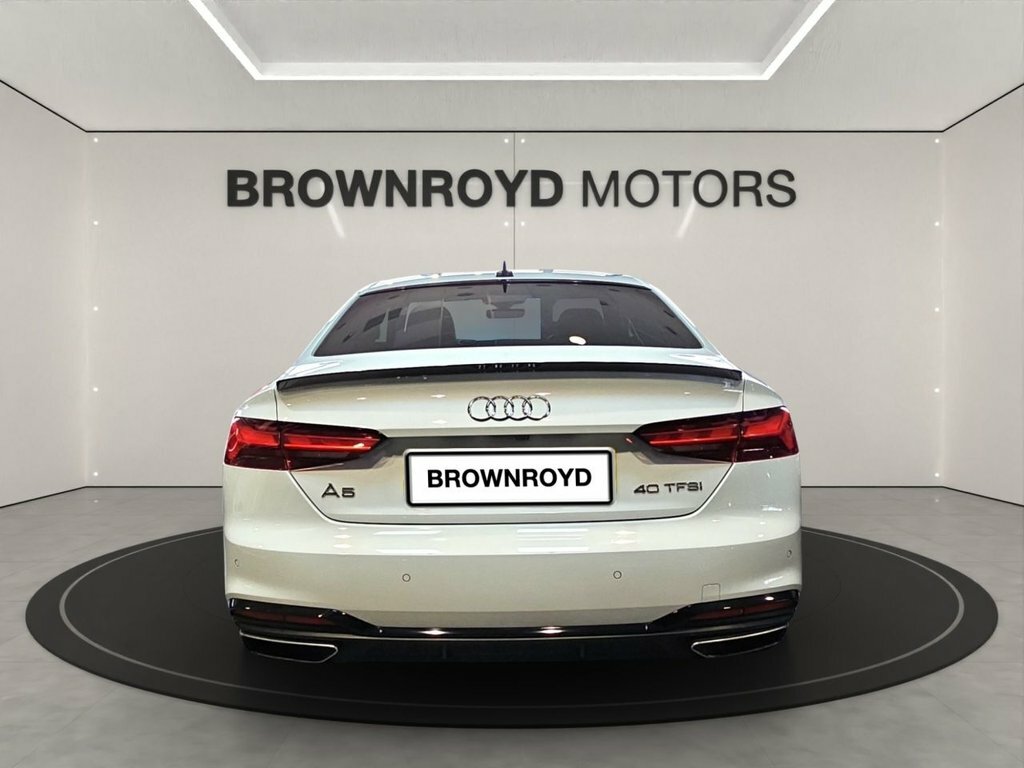 Audi A5 2L S Line VU22BNK White #4