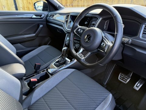 Volkswagen T-Roc 1.5 Tsi Gpf LC70VLE Black #2