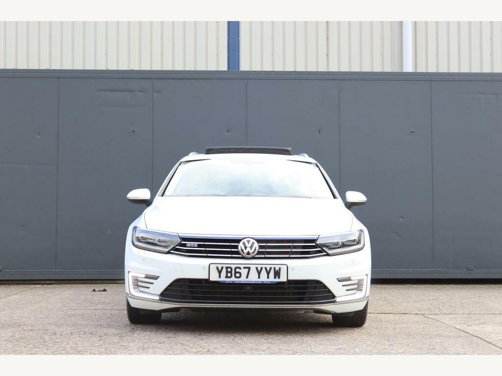 Volkswagen Passat 1.4 Tsi Gte Advance Dsg Euro 6 S S YB67YYW White #2