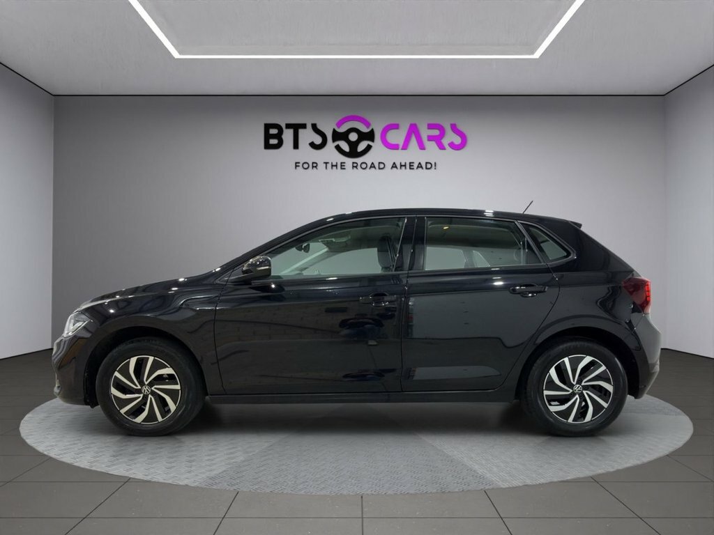 Volkswagen Polo 1L Life YH72UYE Black #5