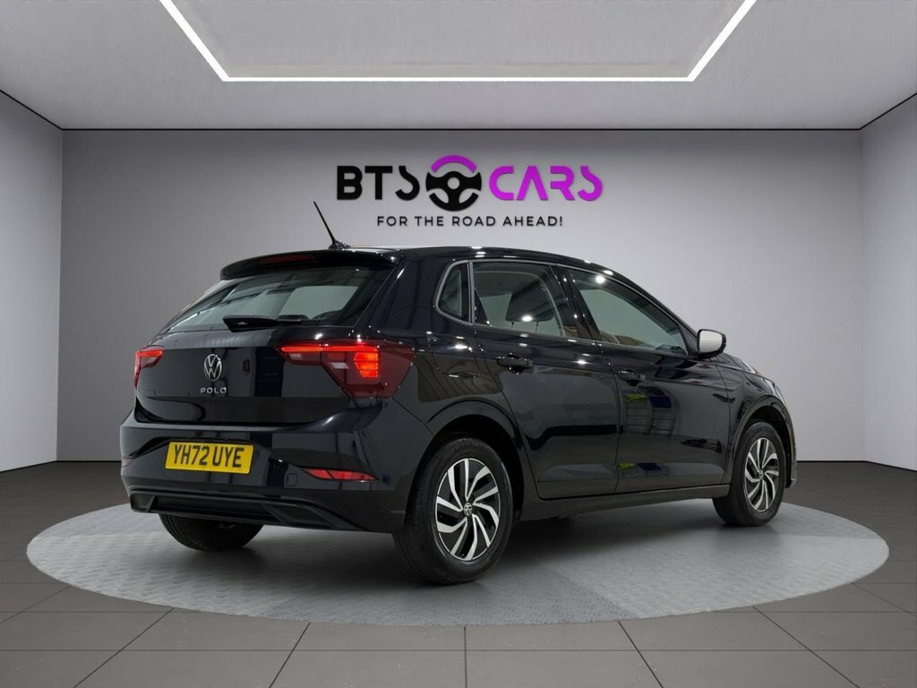 Volkswagen Polo 1L Life YH72UYE Black #3