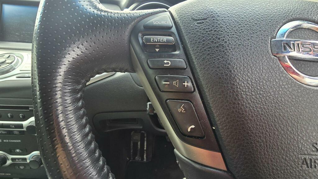 Nissan Murano Suv  #21