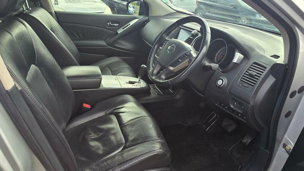 Nissan Murano Suv  #15
