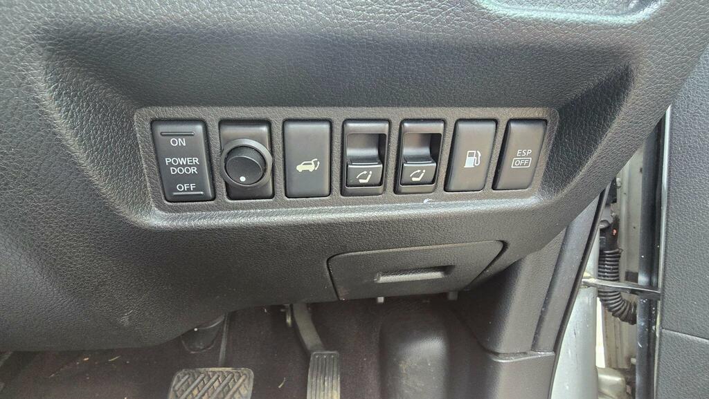 Nissan Murano Suv  #24