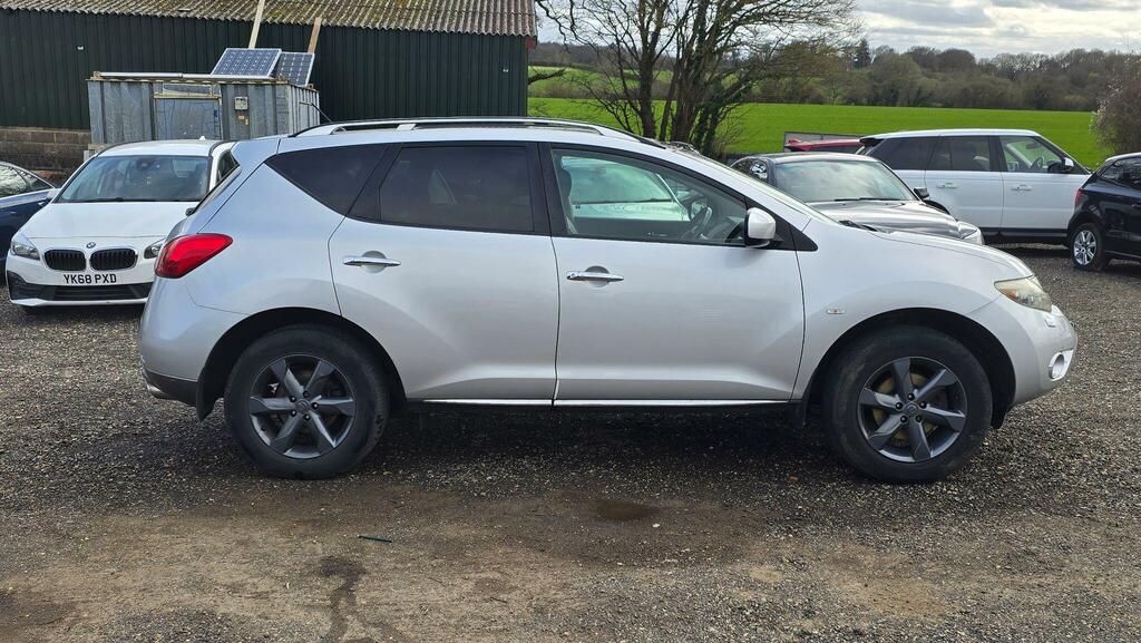 Nissan Murano Suv  #12