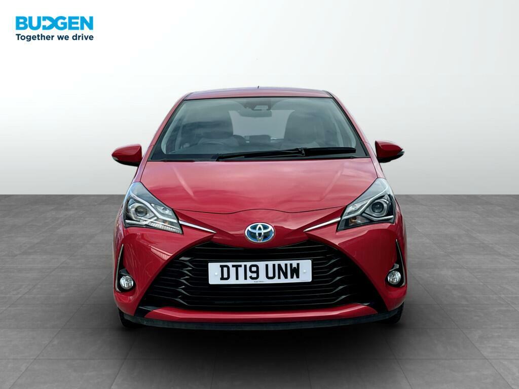 Toyota Yaris 1.5 Vvt-h Icon Tech E-cvt Euro 6 Ss DT19UNW Red #2