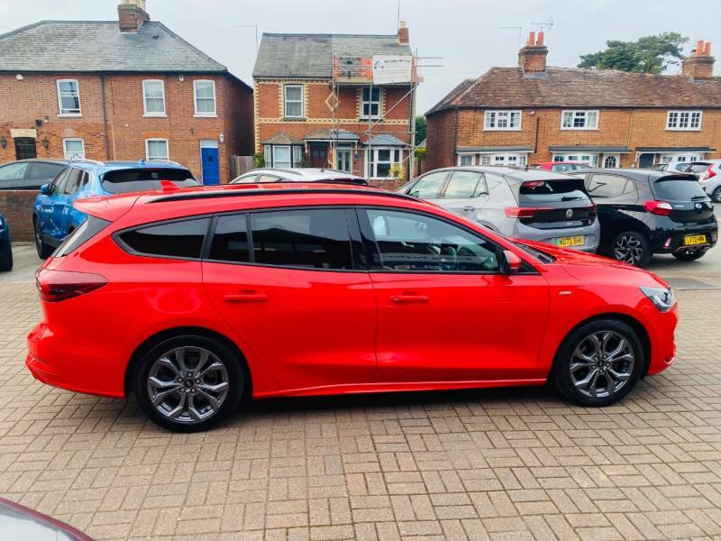 Ford Focus 1.0 Ecoboost Hybrid Mhev 155 St-line Edition - HG72JVL Red #4