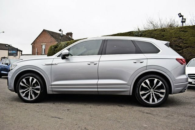 Volkswagen Touareg 3.0 Tdi V6 R-line Suv Tiptronic 4Motion FB19DVT Silver #6