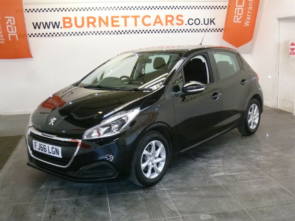 Peugeot 208 Active Blue Hdi Black