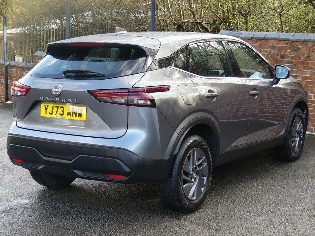 Nissan Qashqai Nissan Qashqai 7324 1.3 Dig-t Mhev Acenta Premium YJ73ANW Silver #4