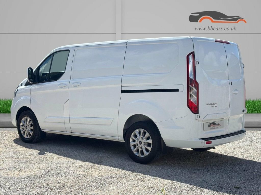 Ford Transit Custom 2L Limited MA72APK White #3
